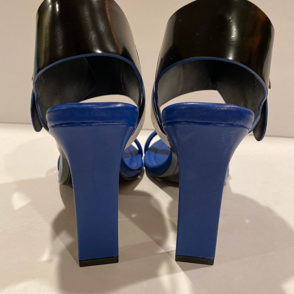 BCBGMaxAzria Nell sandals Heels black blue 6.5 - Picture 7 of 11